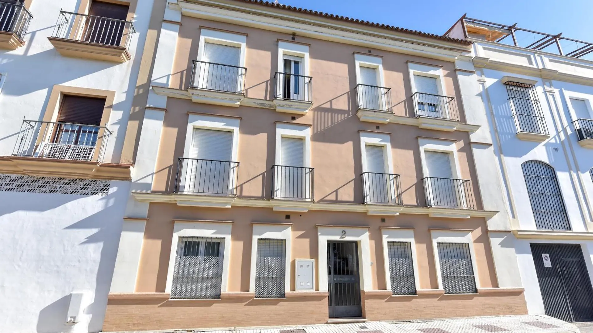 Apartamentos Economicos | 10 Minutos Sevilla | Ba Alcala del Rio 0*,  Spain
